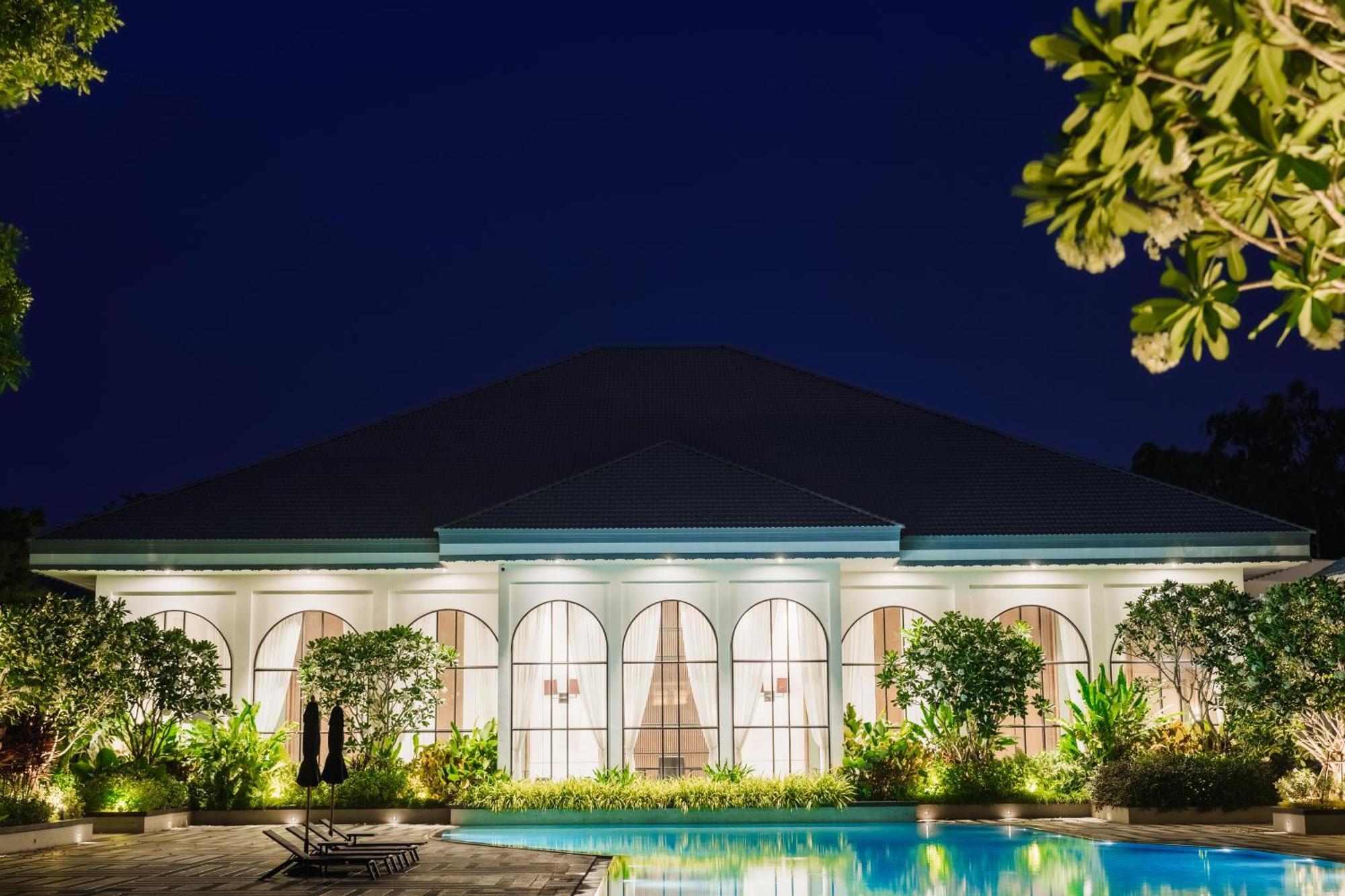 Indochina Hotel Sa Kaeo Esterno foto