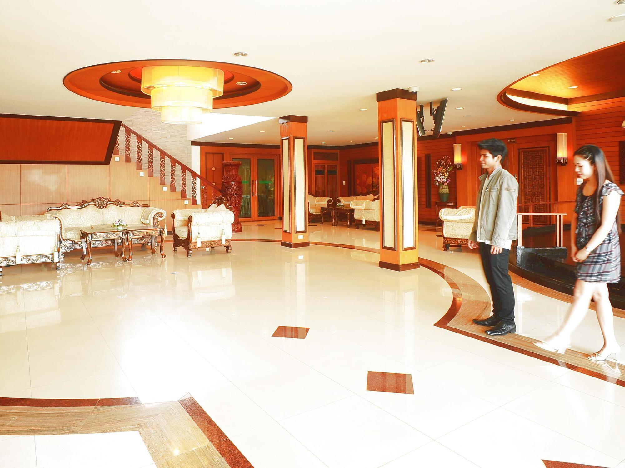 Indochina Hotel Sa Kaeo Esterno foto